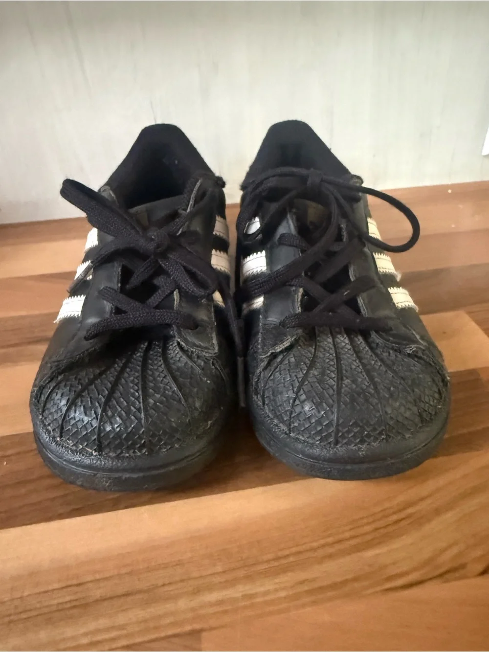 Adidas Kids Black & White Superstar Sneakers size 10